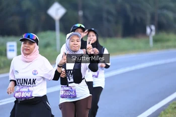 Runner Photo 1662108