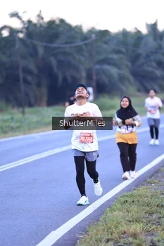 Runner Photo 1662146
