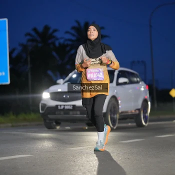 Runner Photo 1662382