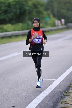 Runner Photo 1662437