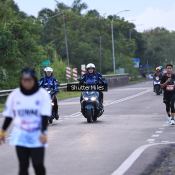 Runner Photo 1662442