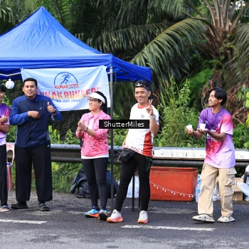 Runner Photo 1662485