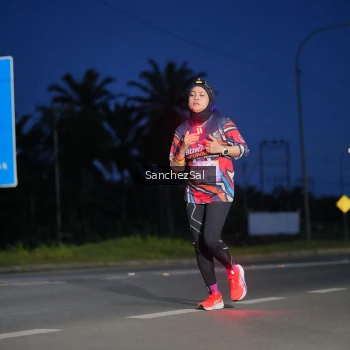 Runner Photo 1662496