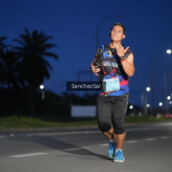 Runner Photo 1662510