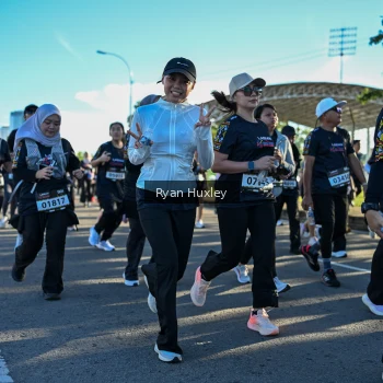 Runner Photo 1662636
