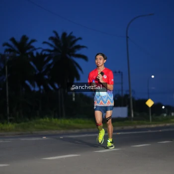 Runner Photo 1662673