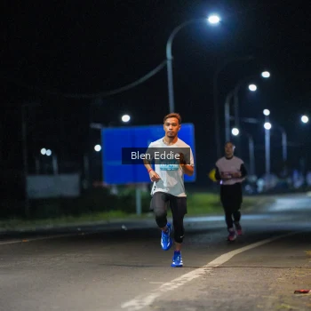 Runner Photo 1662700