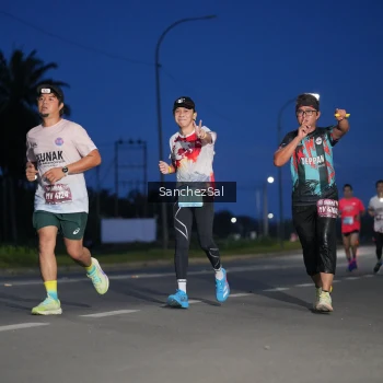 Runner Photo 1662830