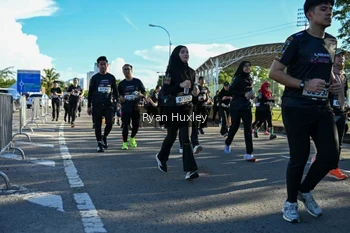 Runner Photo 1662876