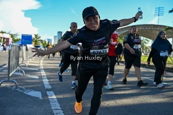 Runner Photo 1662960