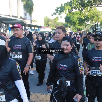 Runner Photo 1662983