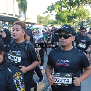 Runner Photo 1663031