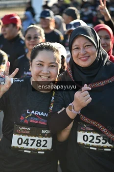 Runner Photo 1663053