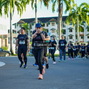 Runner Photo 1663059
