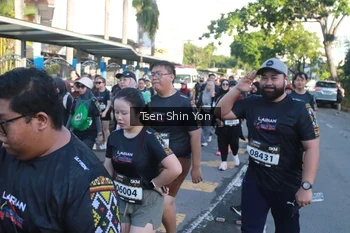 Runner Photo 1663217