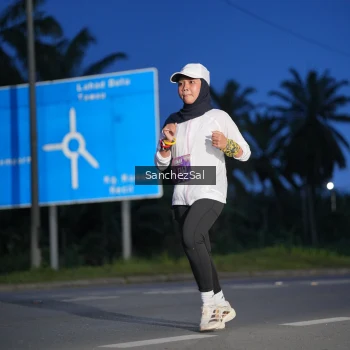 Runner Photo 1663231