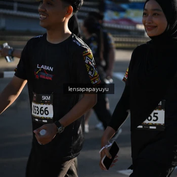 Runner Photo 1663247