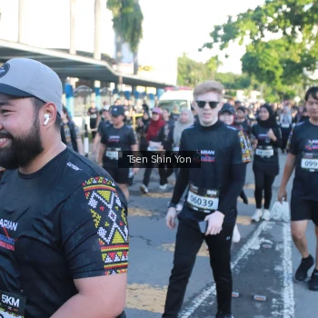 Runner Photo 1663263