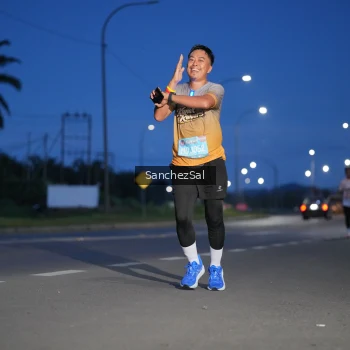 Runner Photo 1663306