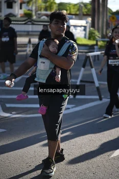 Runner Photo 1663387