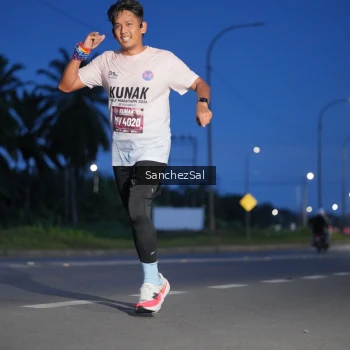 Runner Photo 1663394