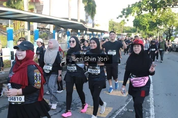Runner Photo 1663396