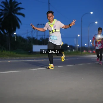 Runner Photo 1663403