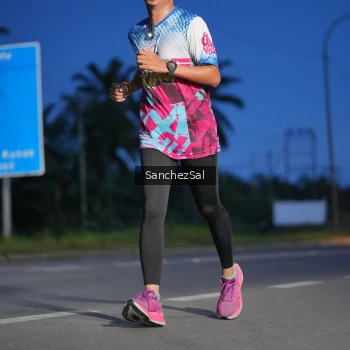 Runner Photo 1663475