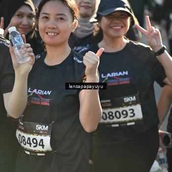 Runner Photo 1663477