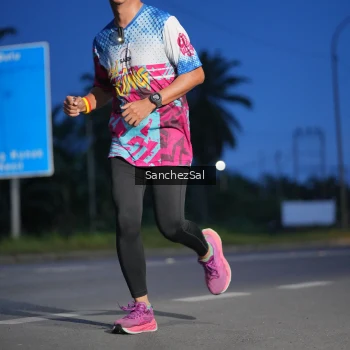 Runner Photo 1663487