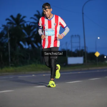 Runner Photo 1663510