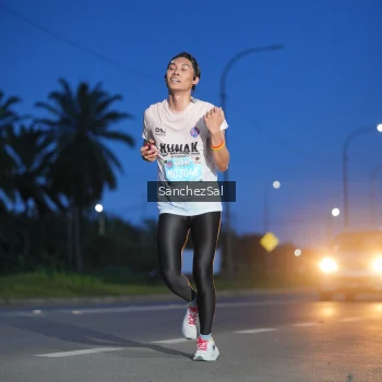 Runner Photo 1663559