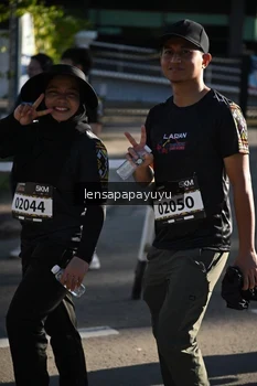 Runner Photo 1663572