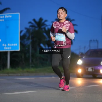 Runner Photo 1663699