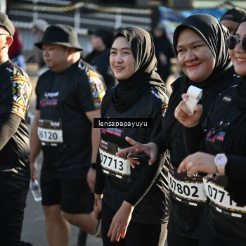 Runner Photo 1663832