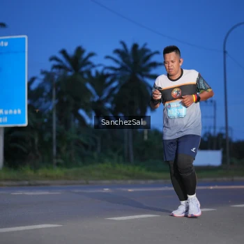 Runner Photo 1663867