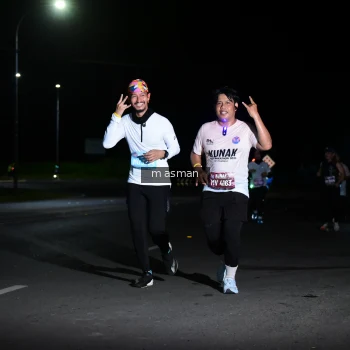 Runner Photo 1663890