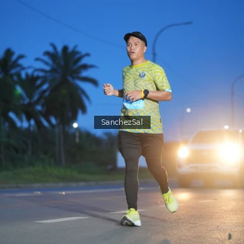 Runner Photo 1663904