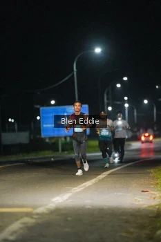 Runner Photo 1663930