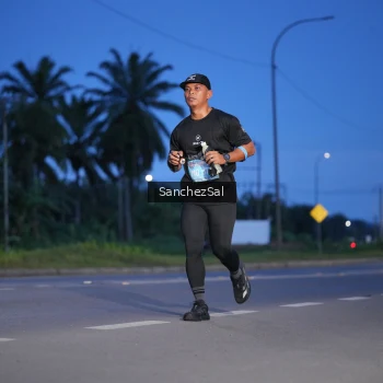 Runner Photo 1663954