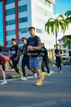 Runner Photo 1664056