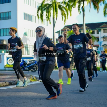 Runner Photo 1664070