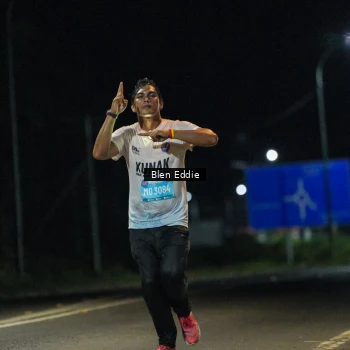 Runner Photo 1664086