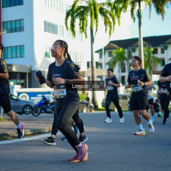 Runner Photo 1664118