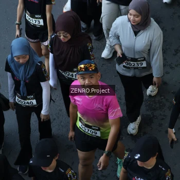 Runner Photo 1664160