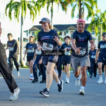 Runner Photo 1664165