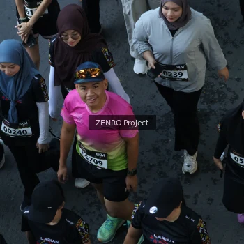 Runner Photo 1664179