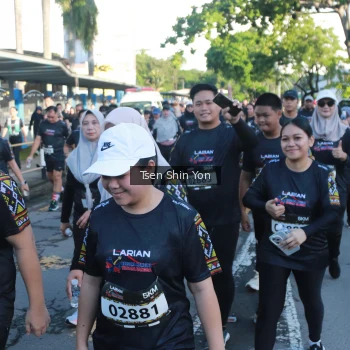 Runner Photo 1664181