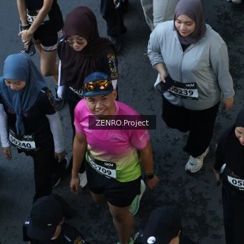 Runner Photo 1664192