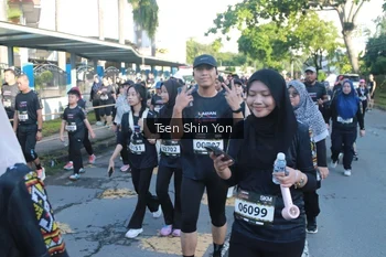 Runner Photo 1664227